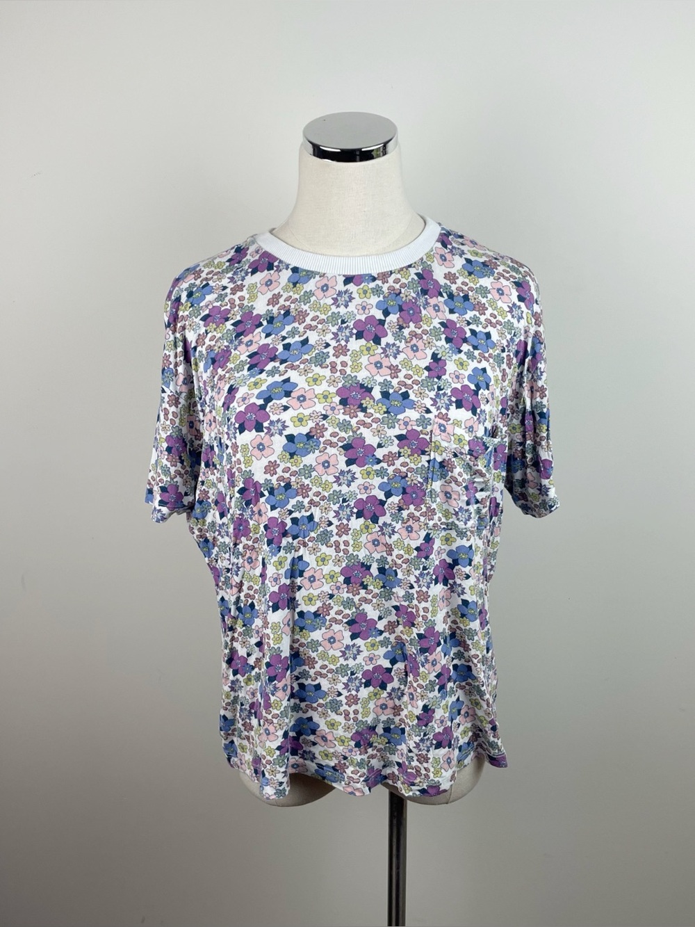 Belle Du Jour Purple White Floral Colorful Boho Tee Shirt Top Women Large